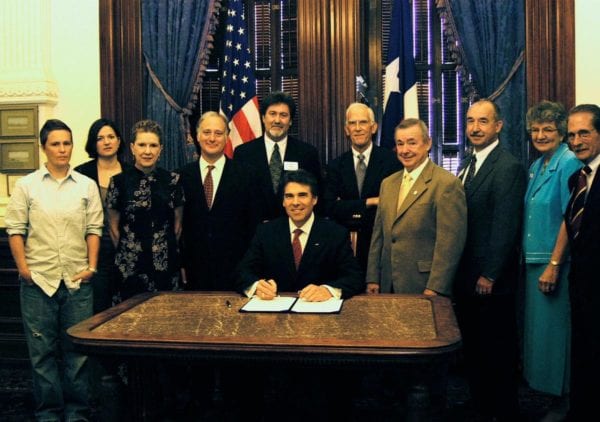 legislators and MoW signing bill