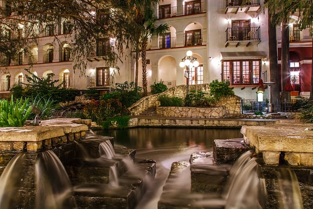 riverwalk shot_1 San Antonio river walk